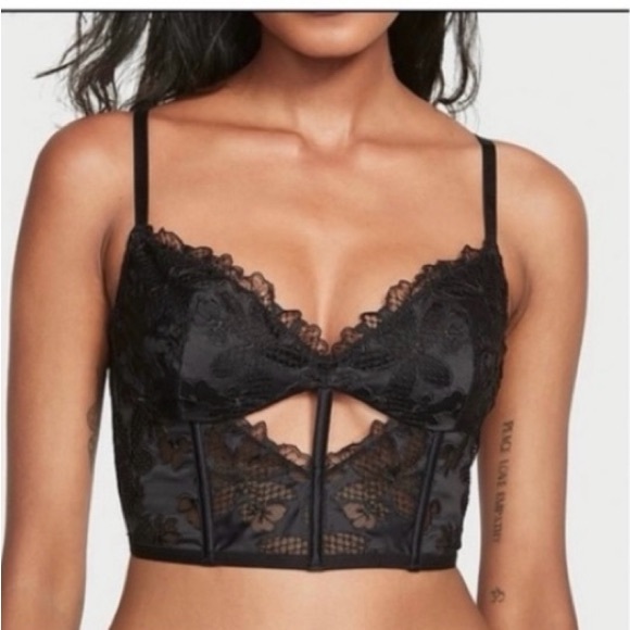 Victoria’s Secret $̷9̷0̷ VERY SEXY
Ziggy Glam Floral Embroidery Unlined … - Picture 1 of 3